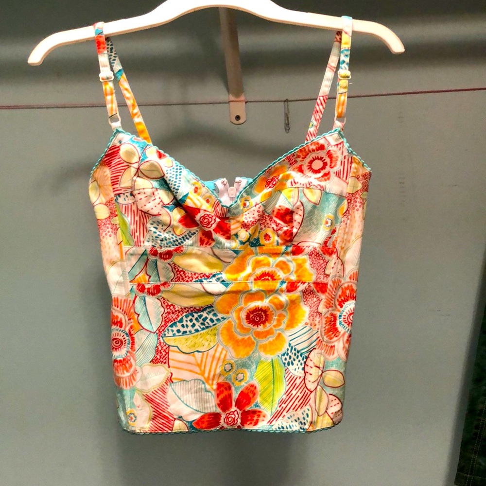 Boned floral summer tank top